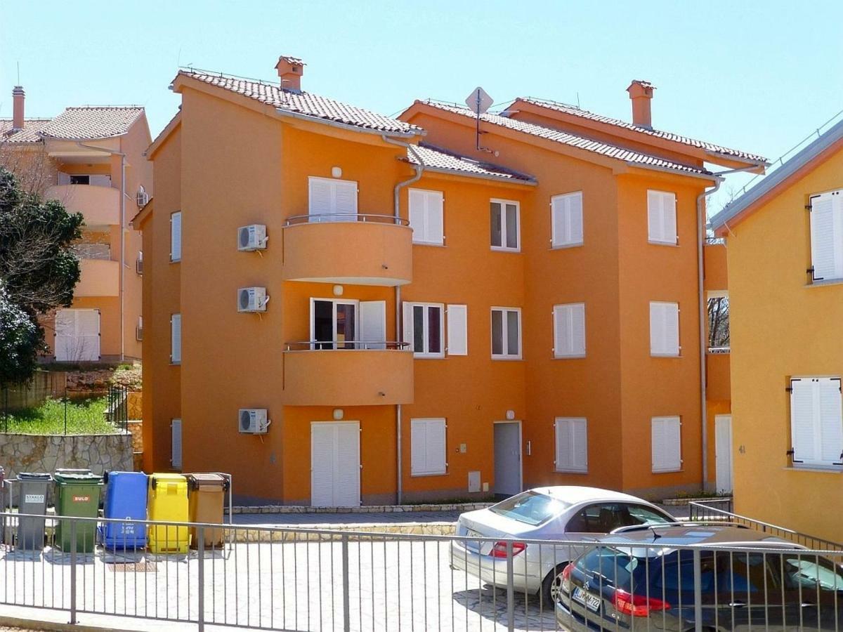 Apartments Kvesic Šilo Екстериор снимка